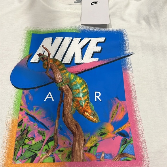 T-shirt for sale for men 100% authentic. Very cheap and you should have it - Picture 3 of 5